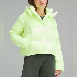 Lululemon Wunder Puff Cropped Jacket-color “Faded Zep”-never worn-Size 8 US